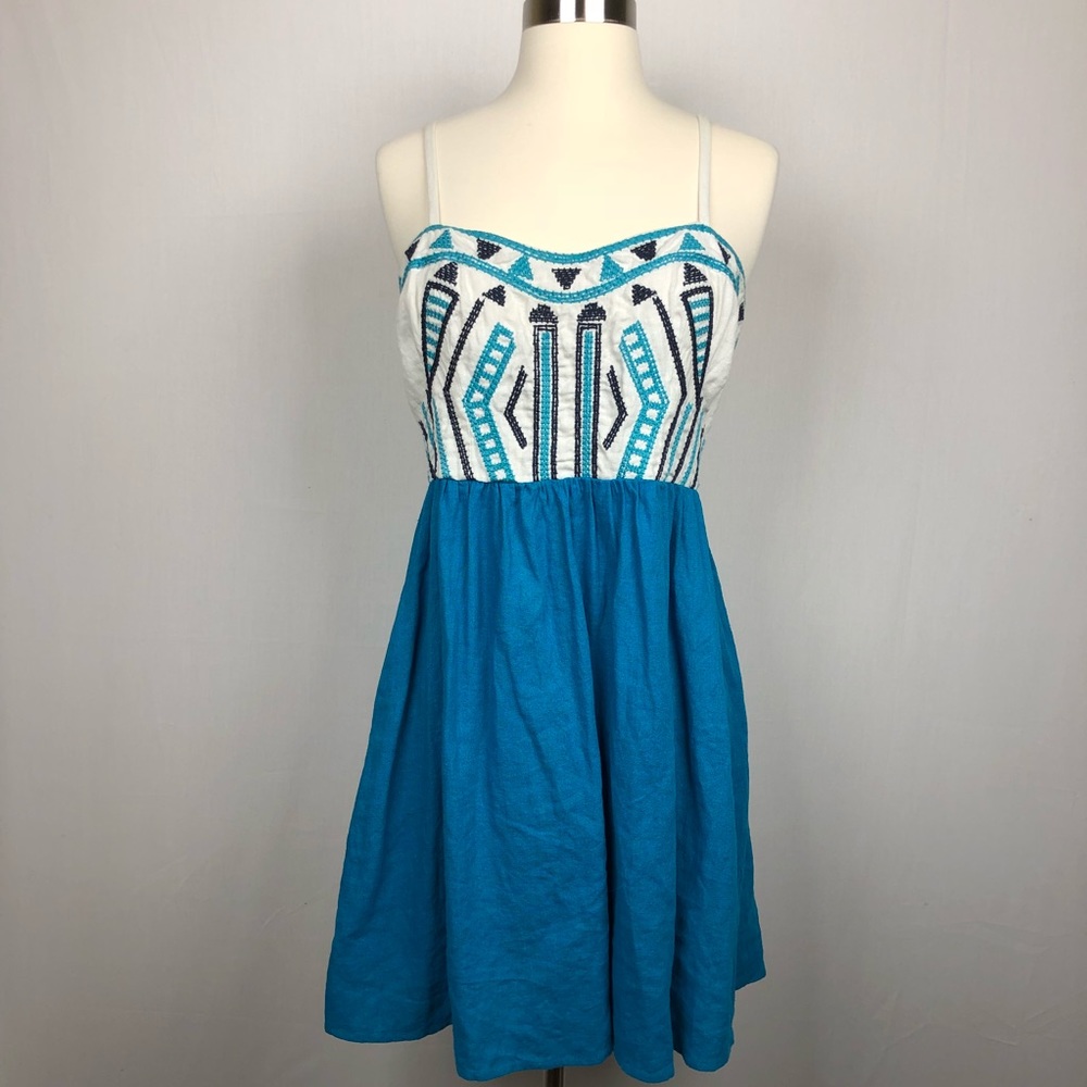 Stairing at stars linen blend crochet sun dress